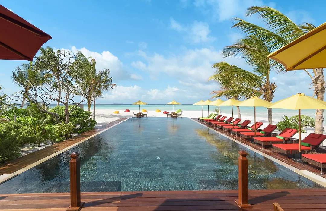 Dhigufaru Island Resort-1